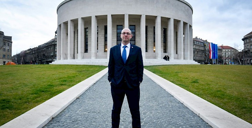 An interview with Stier in „Glas Istre“