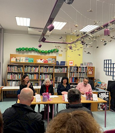 „Red Isohypses of War“ presented