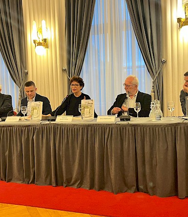 Promotion of the book „Two Houses above the Sea“