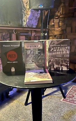 Ritam&Knjiga: „Kad povijest postane osobna“ s Tvrtkom Jakovinom